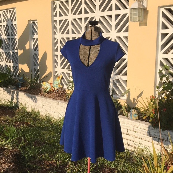 Try! This Dresses & Skirts - Choker Style Skater dress with a V-Neck